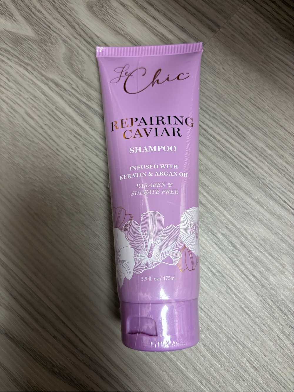 Le Chic Repairing Caviar Shampoo - Lavender Pink